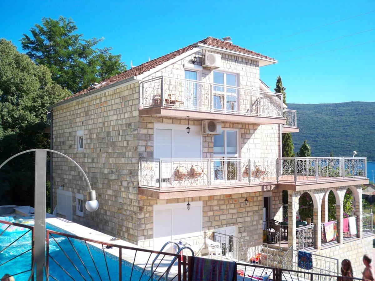 Vila Corovic Kumbor Exterior photo
