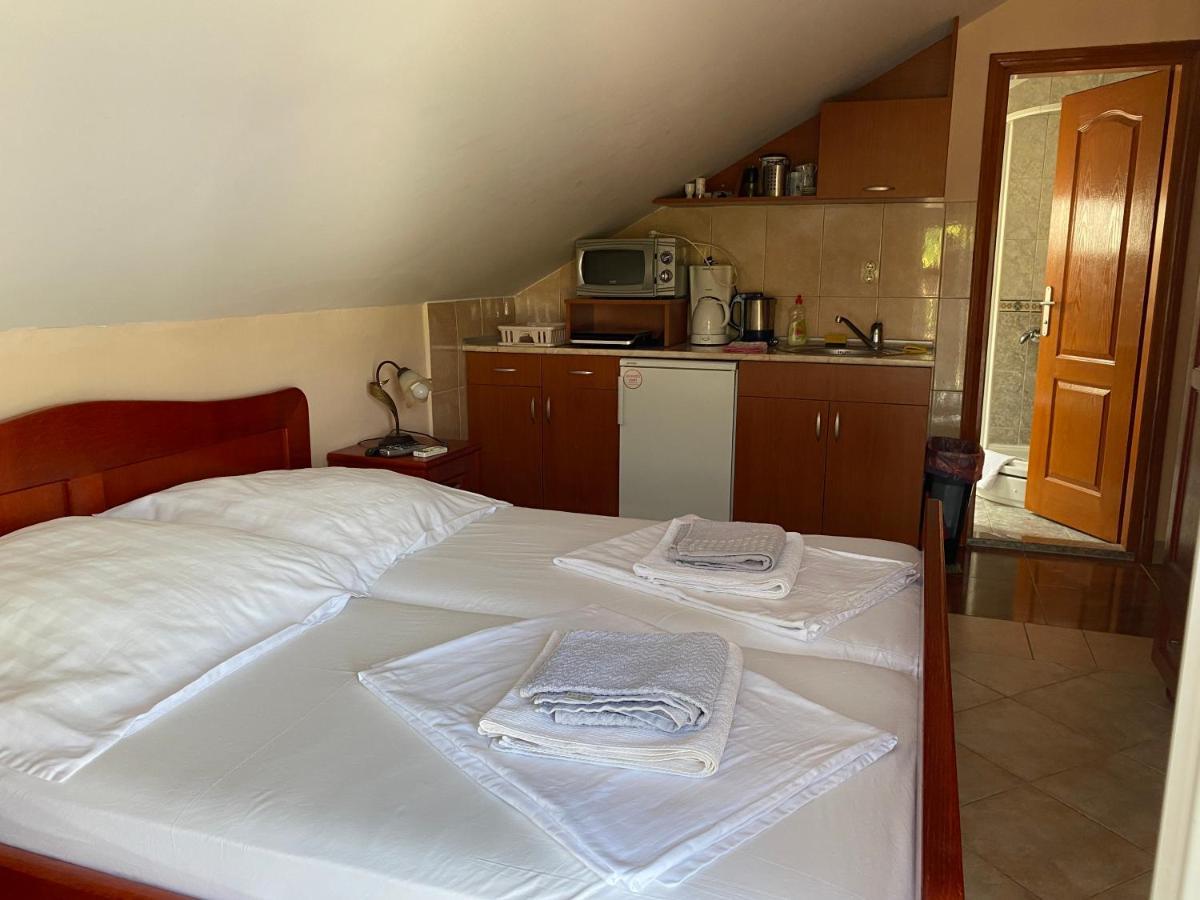 Vila Corovic Kumbor Exterior photo
