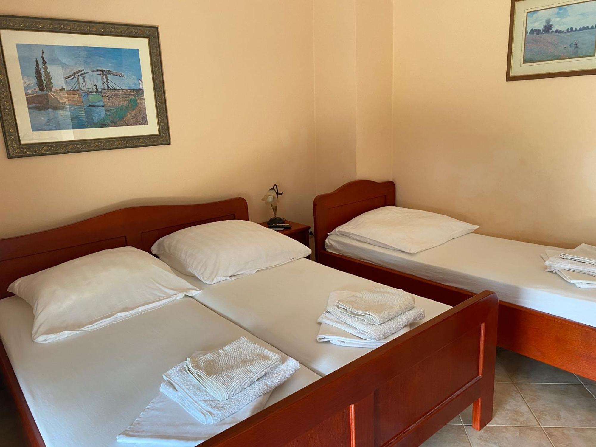 Vila Corovic Kumbor Room photo